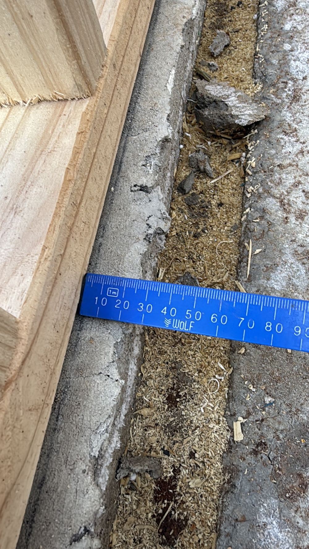 Shower set-down sitting over 10mm past the frame, so the plaster cannot sit flush, Truganina