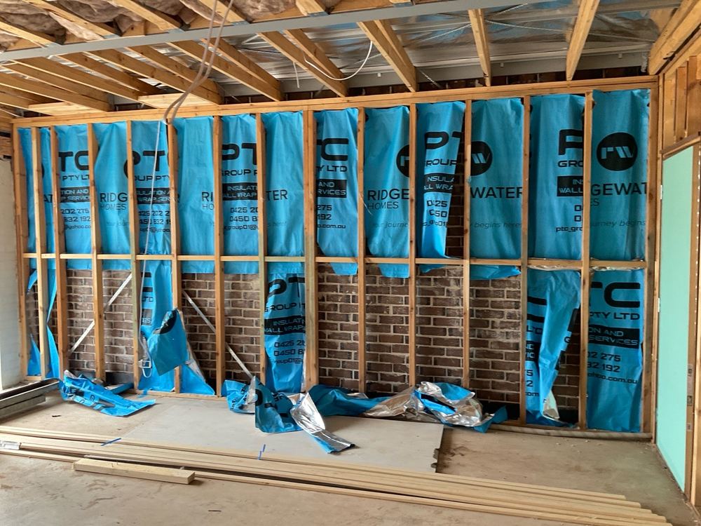 Building new in Truganina, Truganina